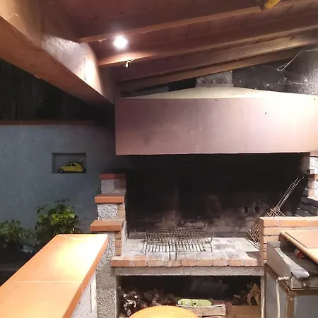 Familiale Avec Villa Thuir
